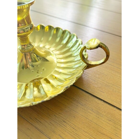 Vintage Solid Brass Scalloped Chamber Candlestick - Picture 3 of 4